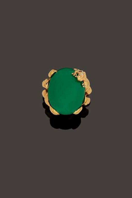 18k Gold Chrysoprase and Diamond Ring