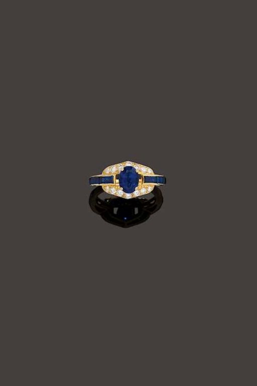 18k Gold Sapphire and Diamond Ring
