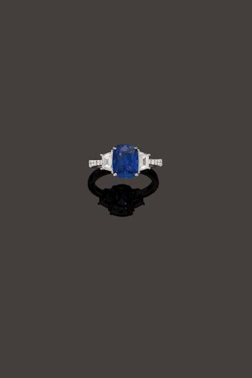 18k Gold Sapphire and Diamond Ring