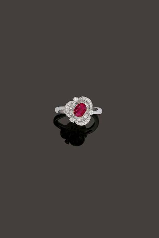 18k Gold Ruby and Diamond Ring