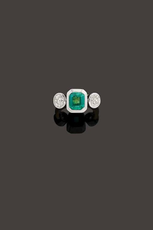 Gold Emerald and Diamond Ring