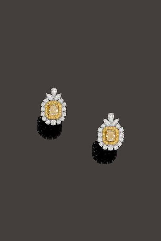 Pair of 18k Gold Diamond Earrings