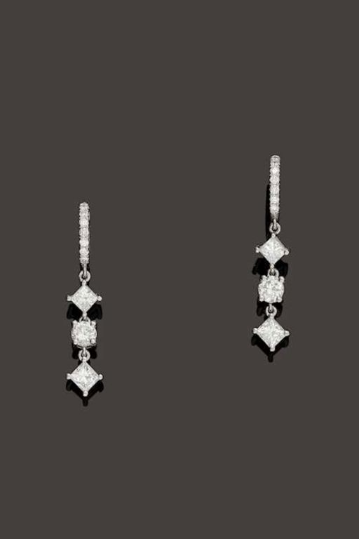 Pair of 13.5k Gold Diamond Earrings