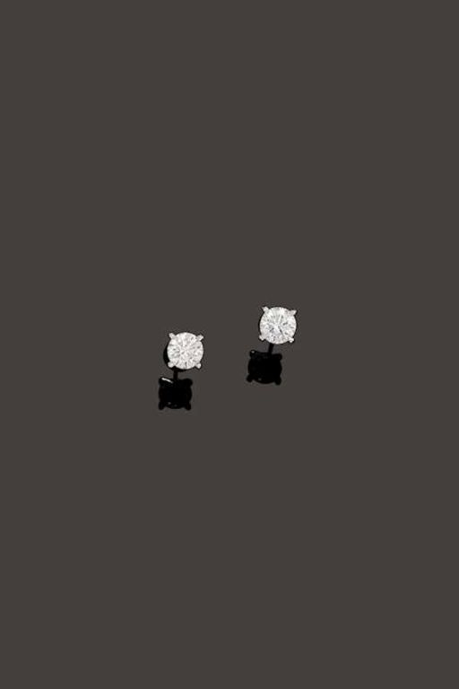 Pair of 18k Gold Diamond Earrings