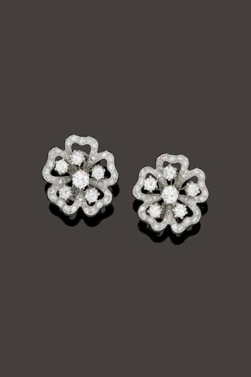 Pair of 18k Gold Diamond Earrings