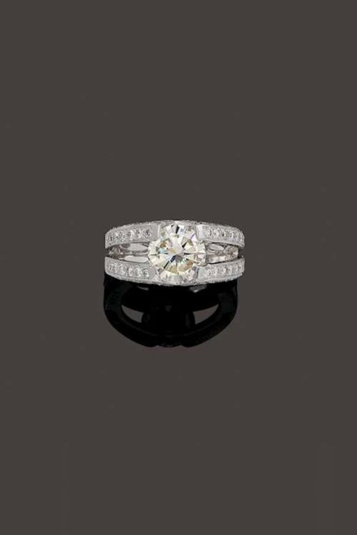 18k Gold Diamond Ring