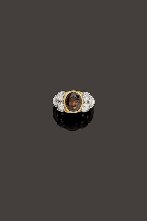 18k Gold Alexandrite and Diamond Ring