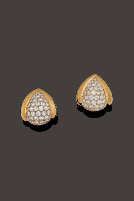 Pair of 18k Gold Diamond Earrings
