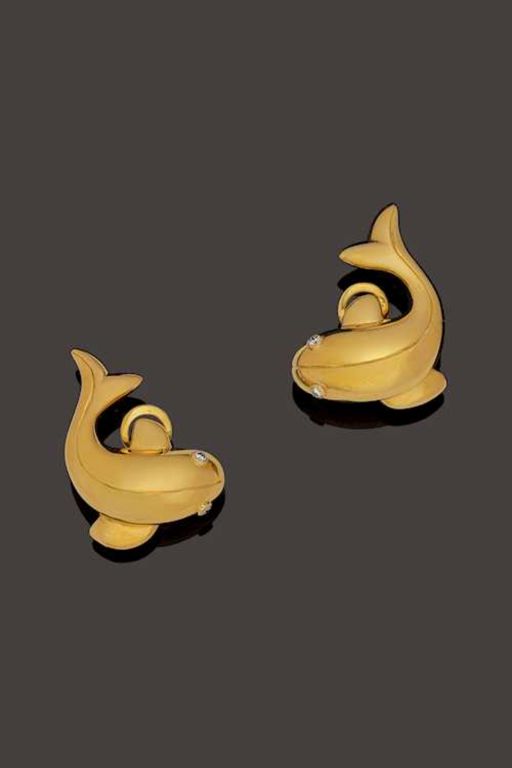 Pair of 18k Gold Diamond Earrings