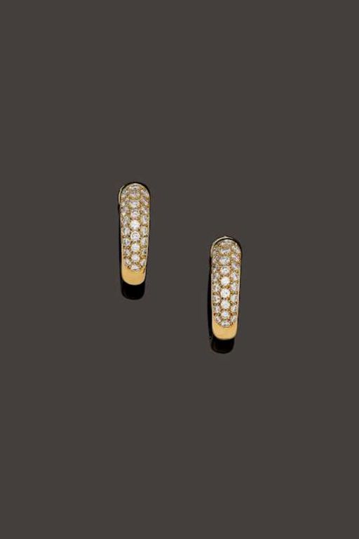 18k Yellow Gold Diamond Earrings