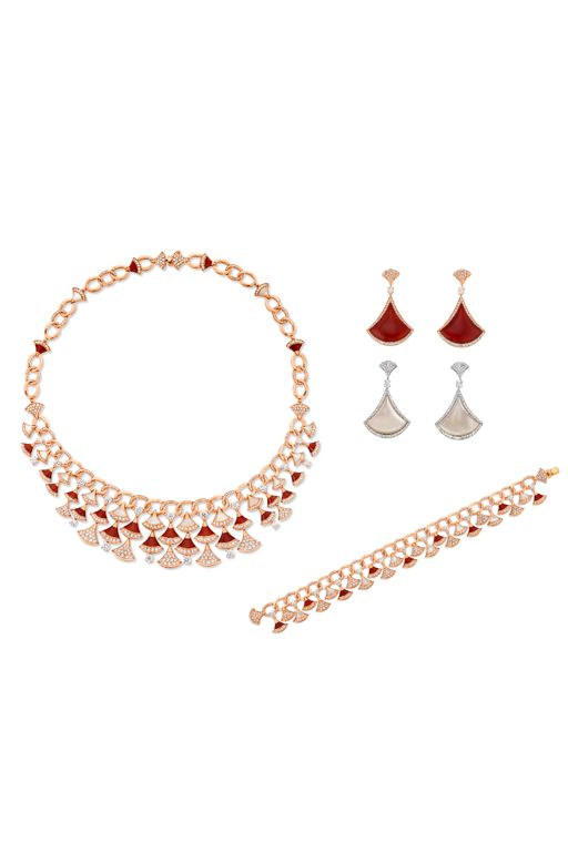 18k Gold Carnelian, MOP and Diamond Jewelry Set