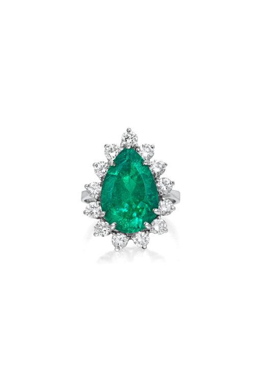 18k Gold Emerald and Diamond Ring