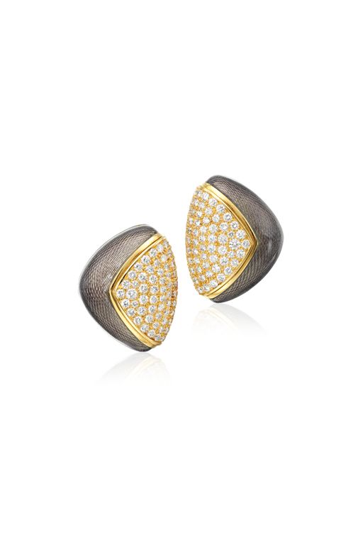 Pair of 18k Gold Diamond Earrings