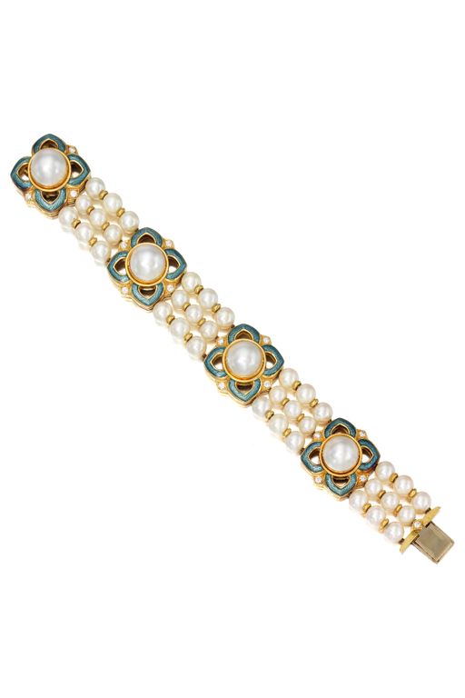 18k Gold Pearl and Diamond Bracelet