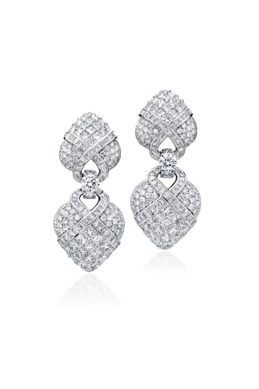 Pair of 18k Gold Diamond Earrings
