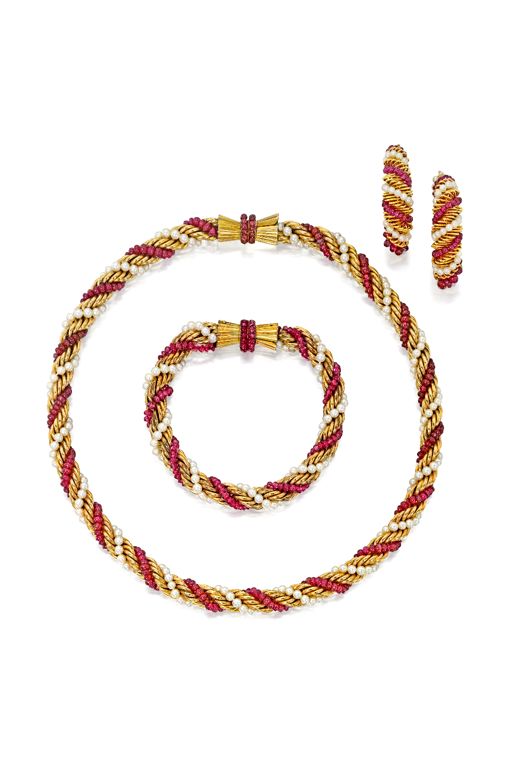 Gold Ruby and Pearl Jewelry Set