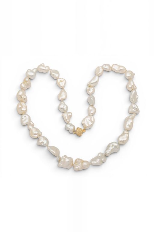 18k Gold Pearl and Diamond Necklace