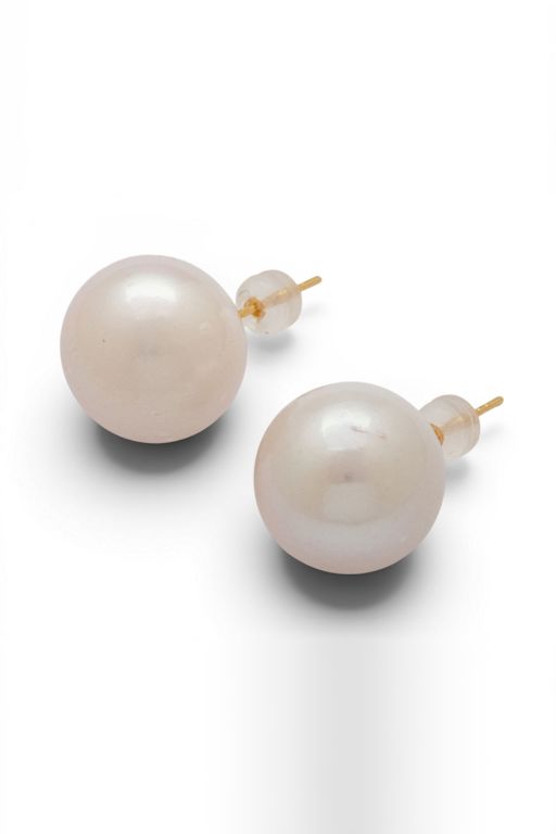 Pair of 18k Gold Pearl Earrings