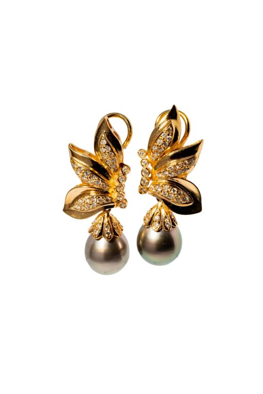 18k Yellow Gold Diamond and Pearl Drop Earrings
