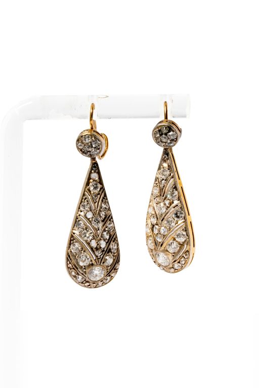 14k Yellow Gold Diamond Drop Earrings