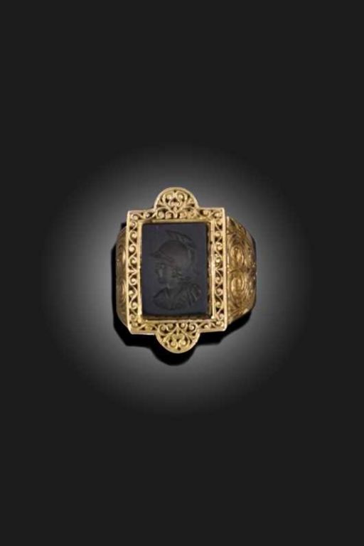 Gold Onyx Signet Ring