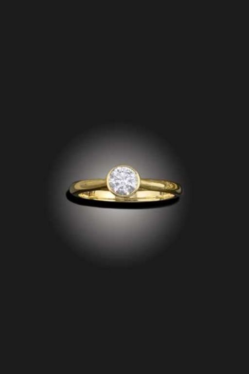 18k Gold Diamond Ring