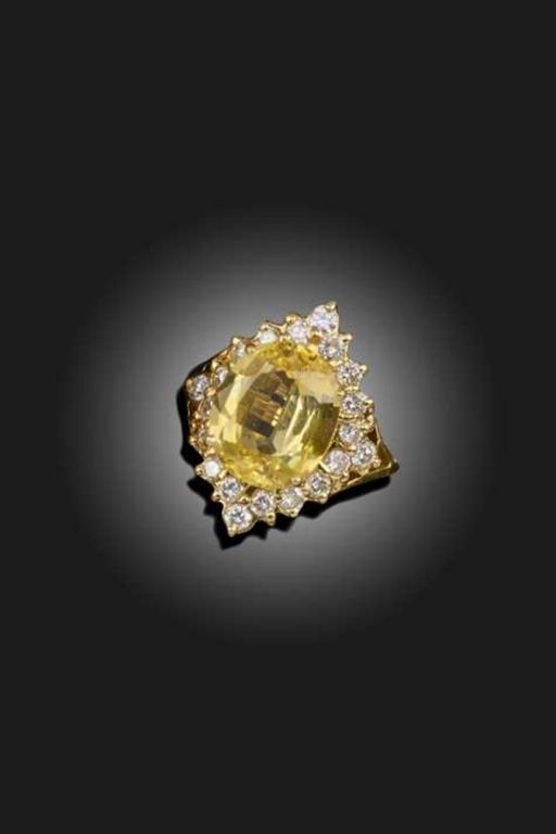 18k Gold Sapphire and Diamond Ring
