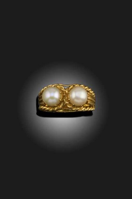 Yellow Gold Pearl Ring