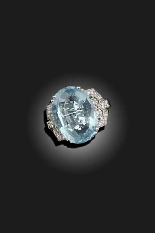 18k Gold Aquamarine and Diamond Ring