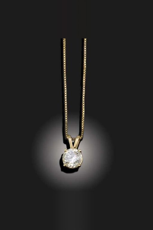 14k Gold Diamond Pendant Necklace