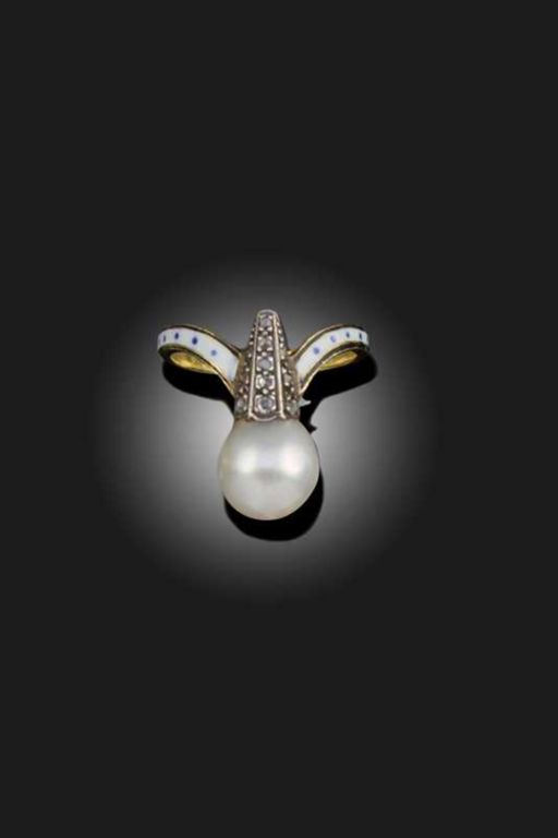 Gold Pearl and Diamond Ring