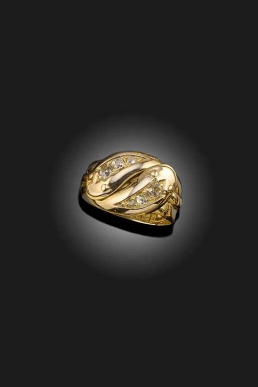 18k Gold Diamond Ring