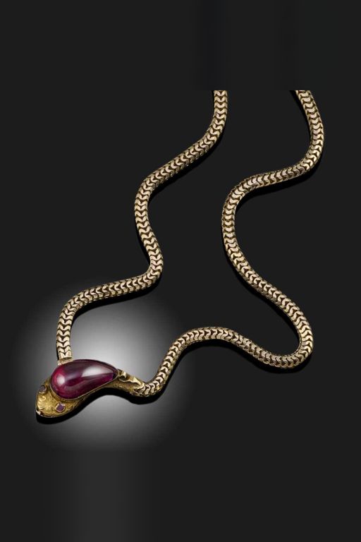 Gold Garnet Necklace