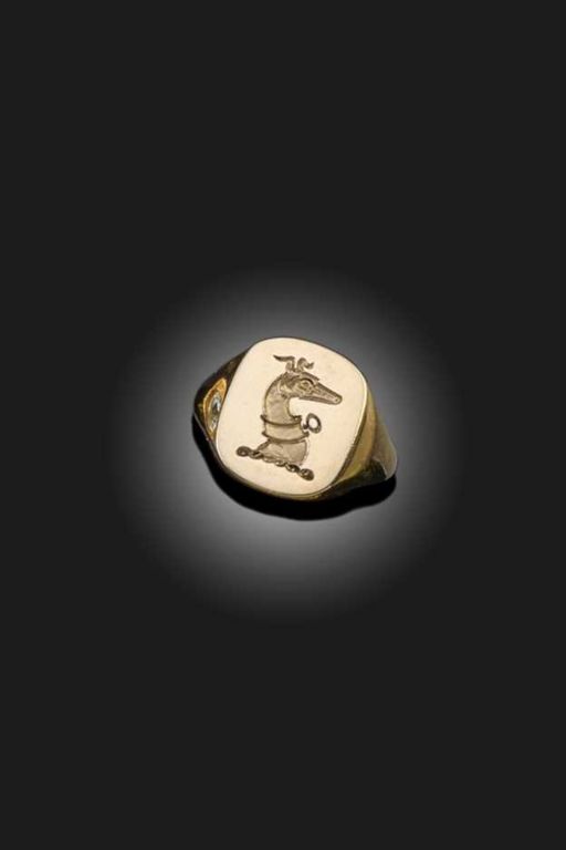 9k Gold Signet Ring