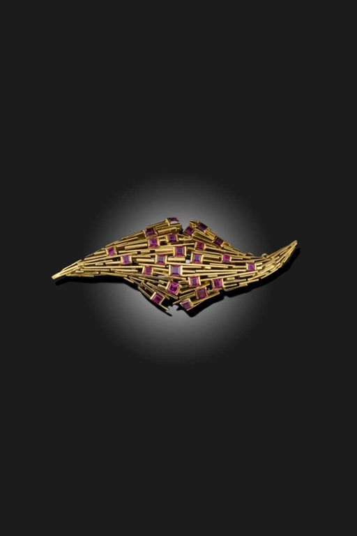 18k Gold Ruby Brooch