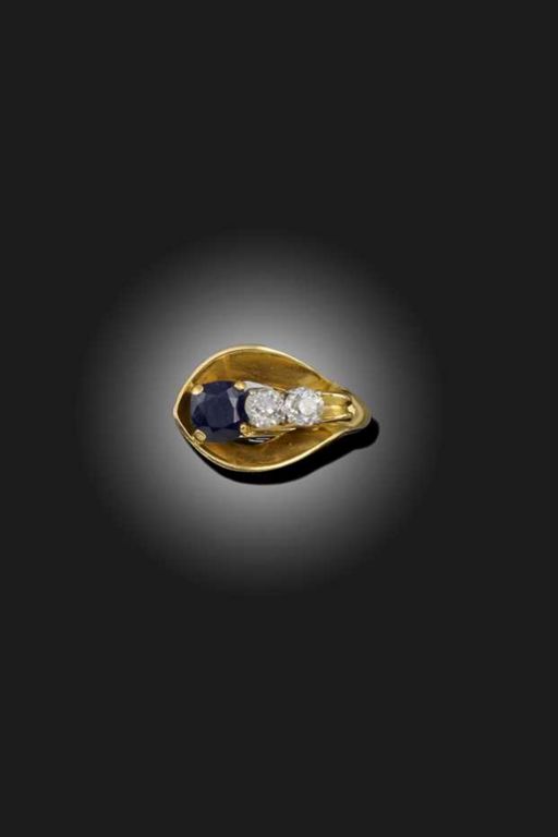 18k Gold Sapphire and Diamond Ring