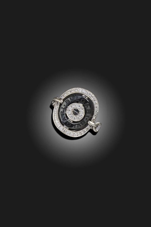 18k Gold Diamond and Onyx Ring