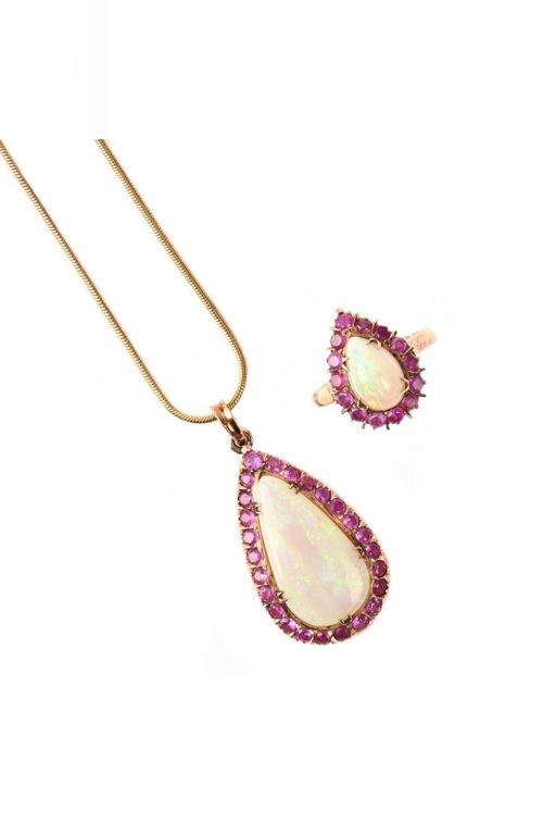 Gold Opal and Ruby Jewelry Set