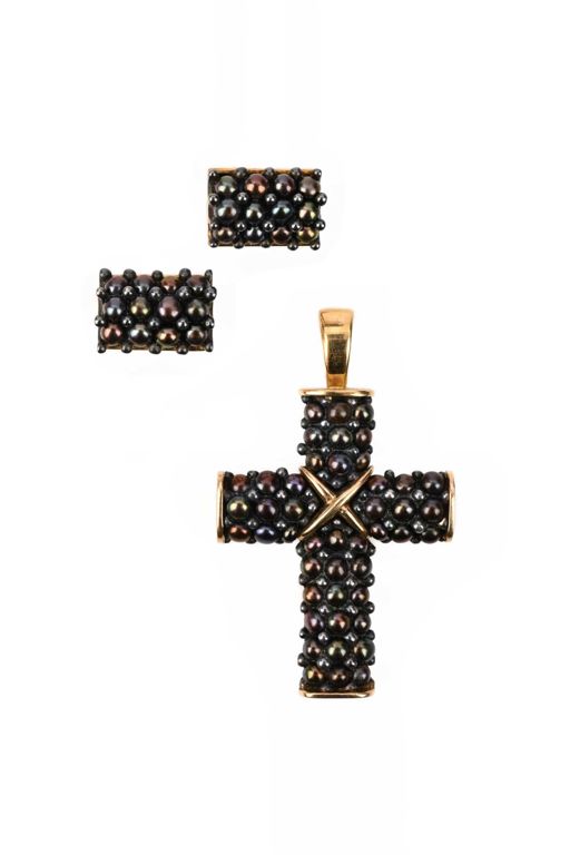 Gold Pearl Cufflinks and Pendant