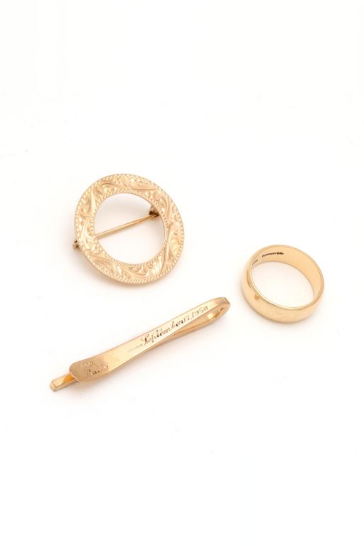 Three Gold Jewelry Items