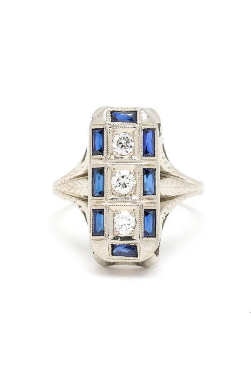 18k Gold Diamond and Sapphire Ring