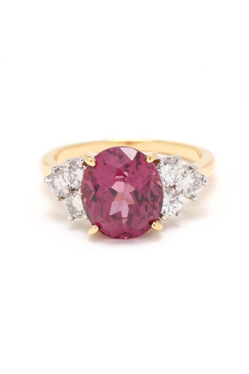18k Gold Pyrope Garnet and Diamond Ring
