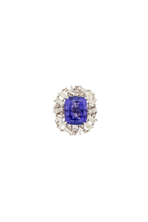 14k Gold Tanzanite and Diamond Ring