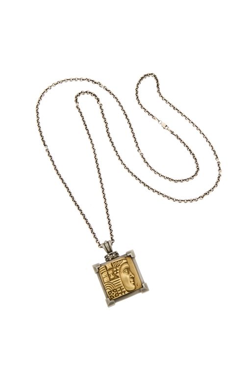 18k Gold Pendant Necklace