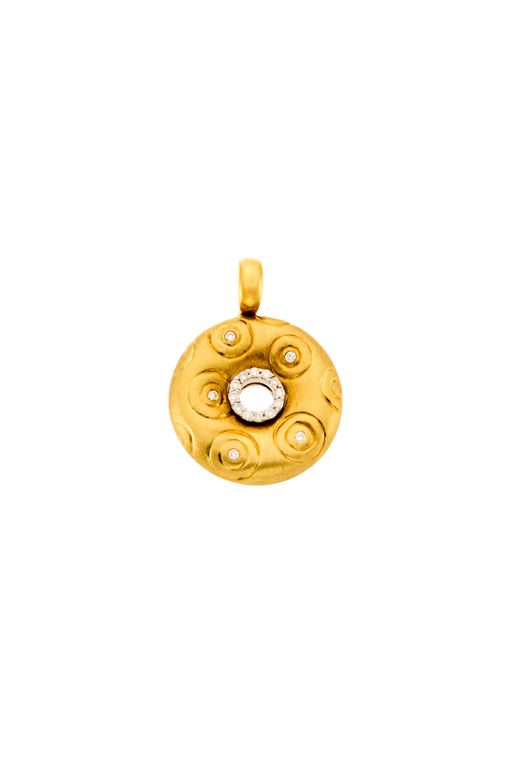 18k Gold Diamond Pendant