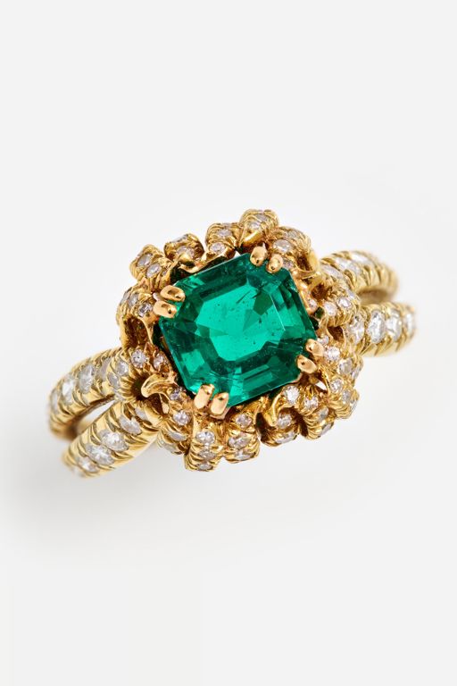 18k Yellow Gold Emerald and Diamond Ring