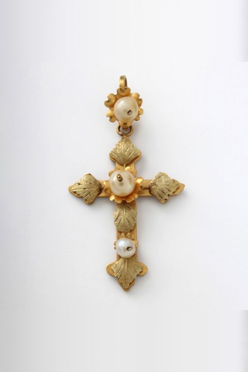 14k Yellow Gold Pearl Cross Pendant