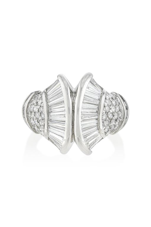 Fine Diamond Cluster Fan Ring