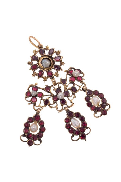 14k Gold Garnet and Pearl Pendant