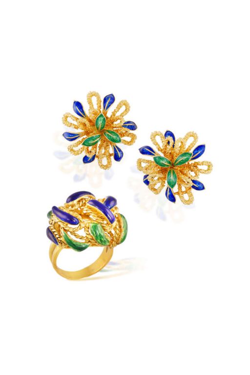 18k Yellow Gold and Enamel Jewelry Set